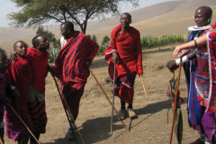 Volunteer with Masai tribe with Art in Tanzania