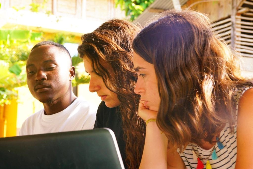 Business-1 - Volunteer-intern in Tanzania